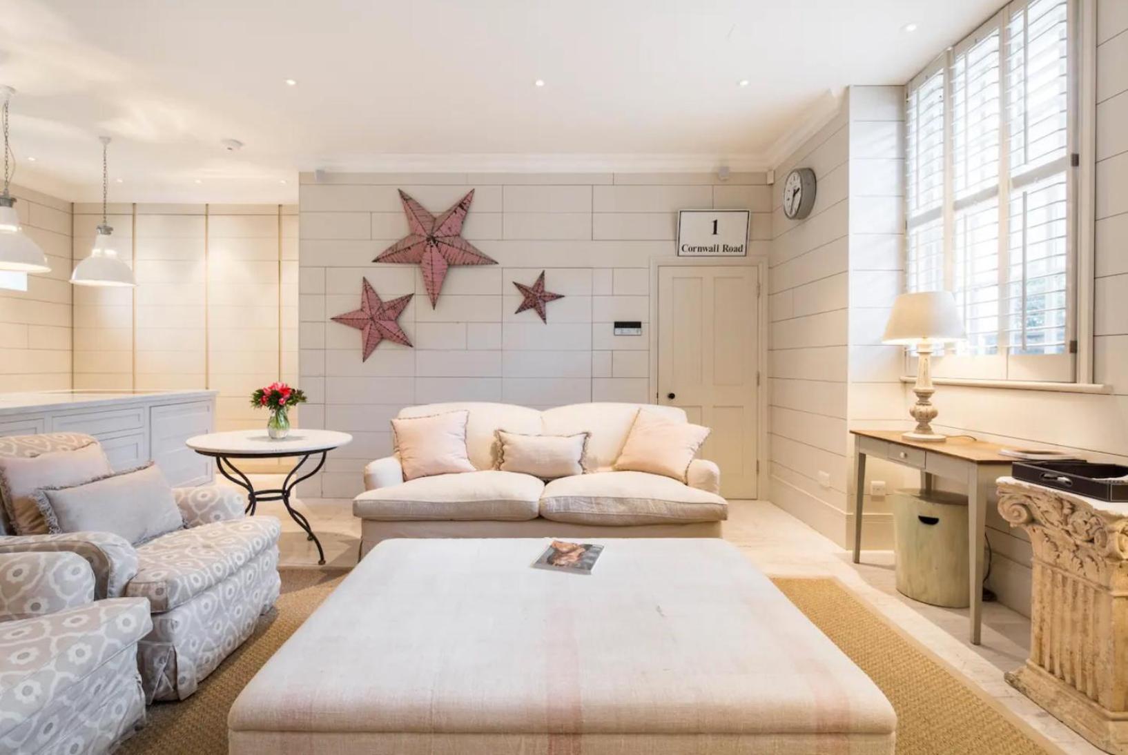 Apartment Parkside Mews With Garden In Battersea Park *