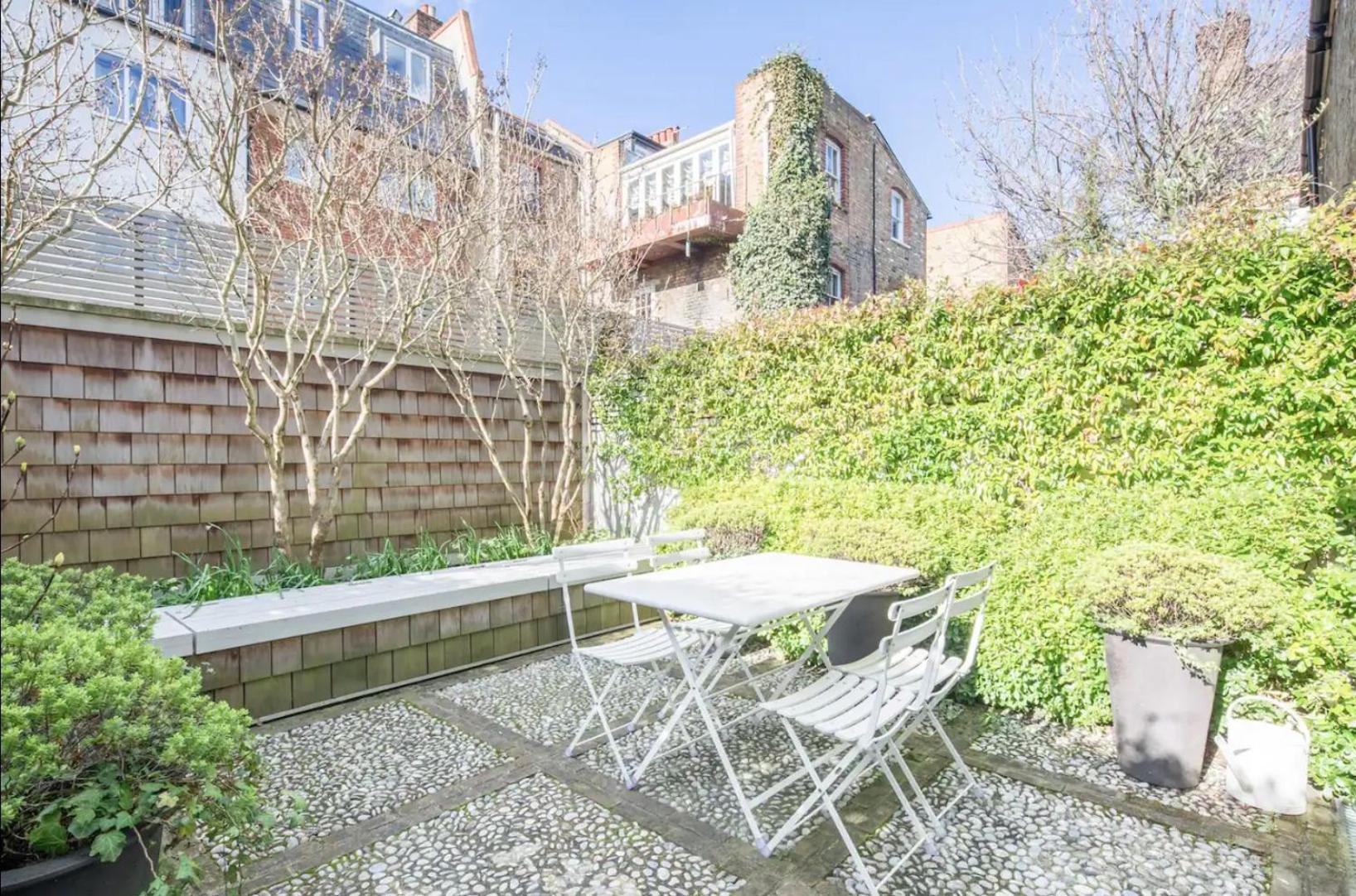 Apartment Parkside Mews With Garden In Battersea Park *